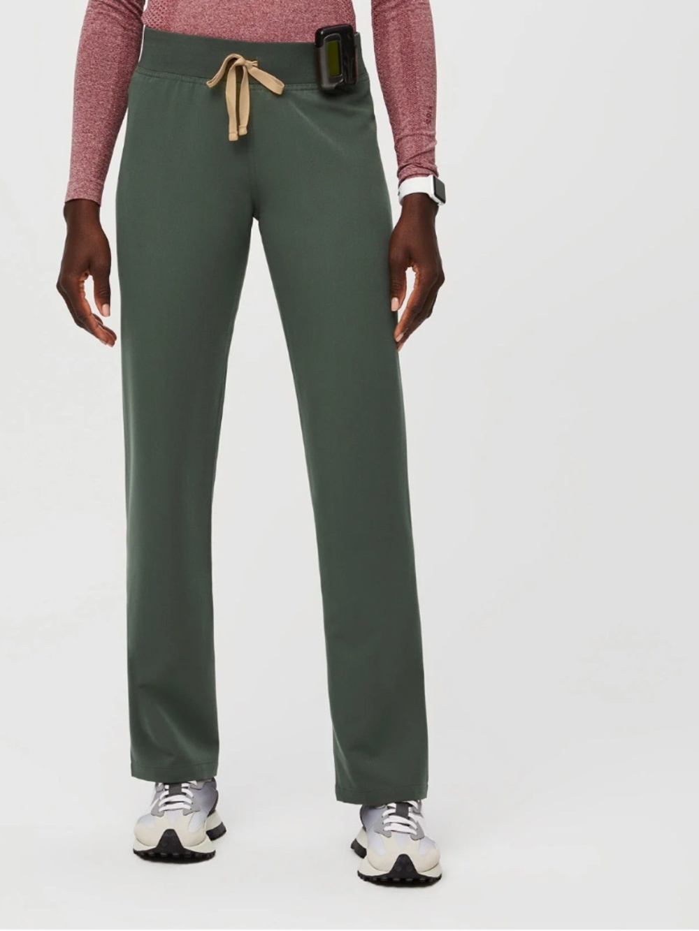 FIGS High Waisted Livingston Basic Scrub Pants - XS Tall